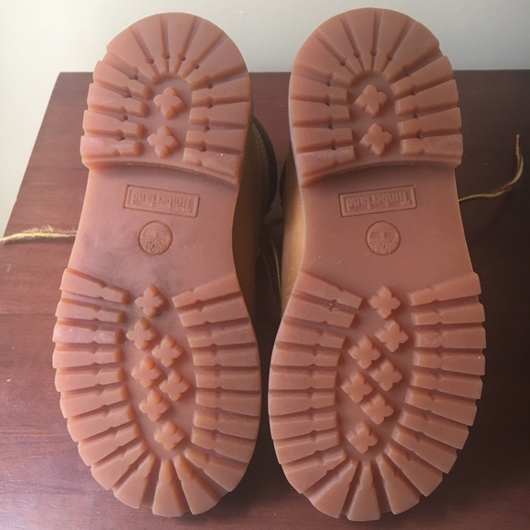 Kids’ Timberland Boot - Picture 3 of 4